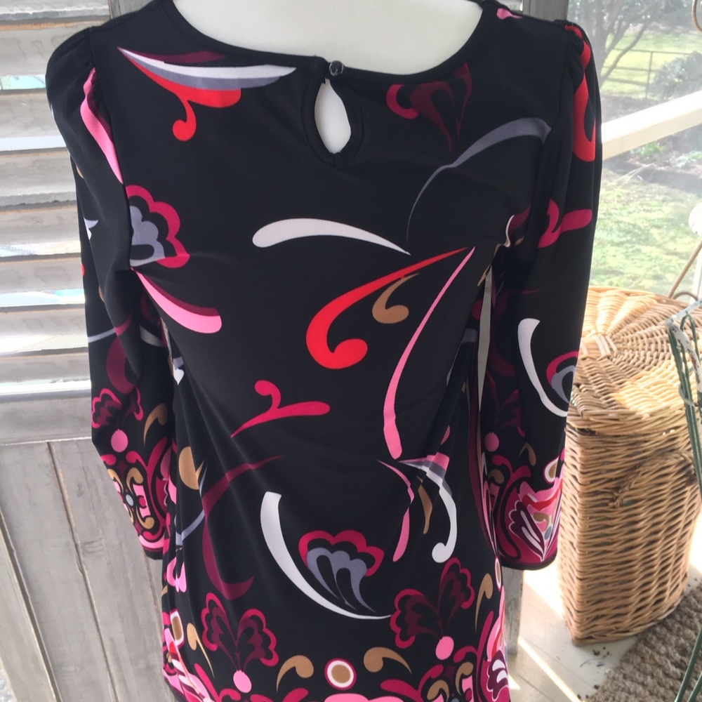 Retro Style Top - Picture 2 of 2